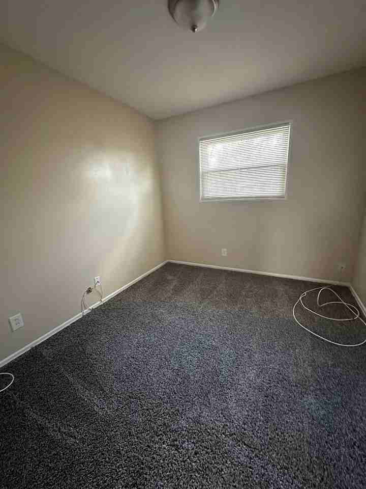 299 Dashwood Dr #1 - Photo 5 of 24