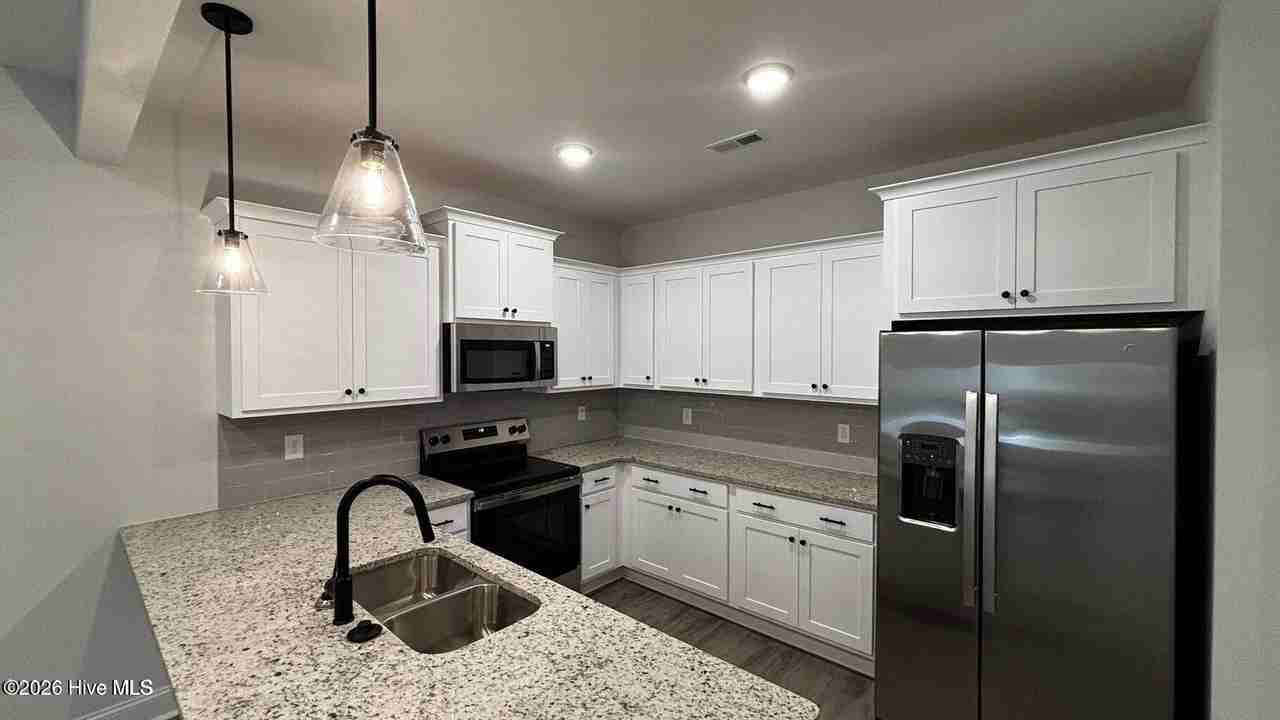 2000 Dartford Dr Unit A - Photo 4 of 16