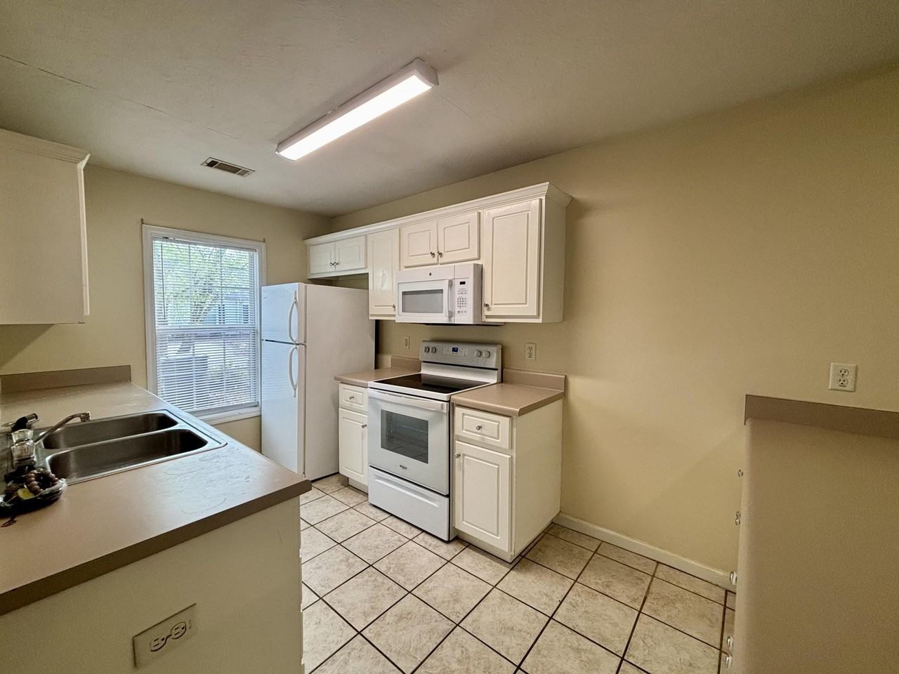 5015 Wheeler Lake Rd - Photo 3 of 15