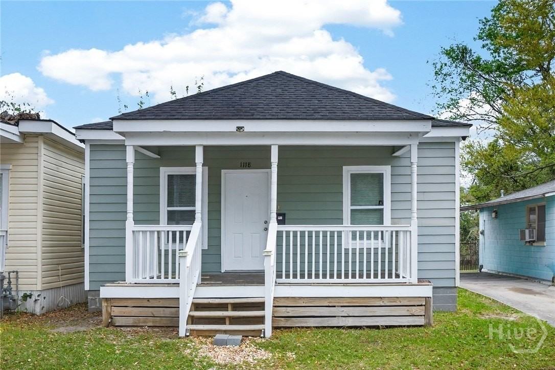 1118 Ne 36th St - Photo 2 of 29