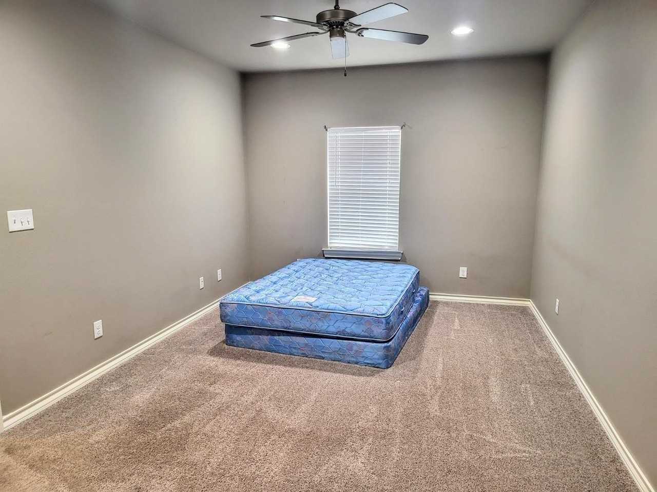 2219 Quitman Ave - Photo 6 of 15