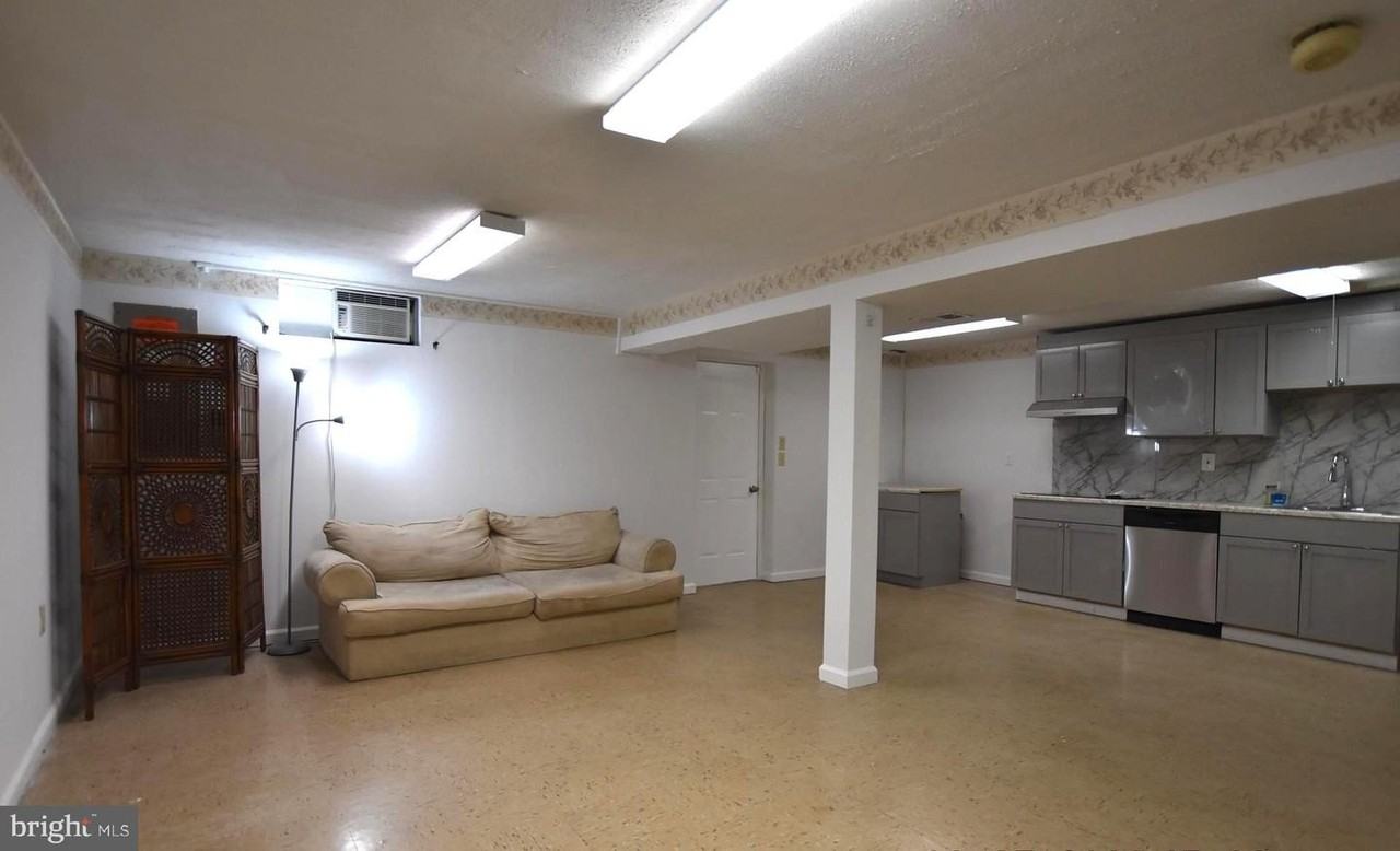 3150 Beethoven Way - Photo 6 of 26