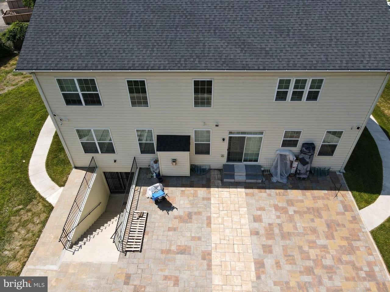 21 Old Bonifant Rd - Photo 2 of 12