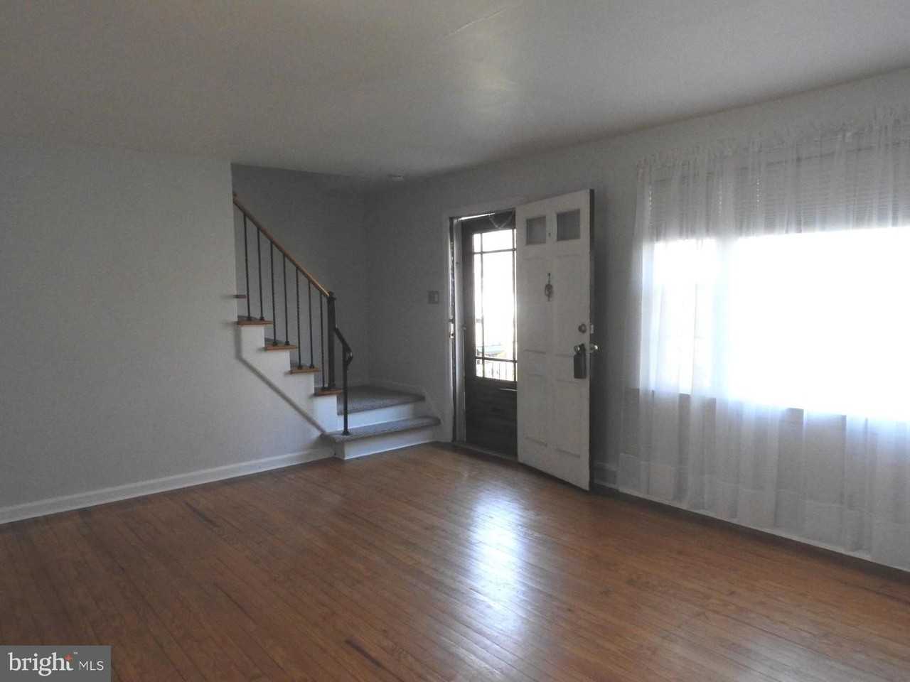 110 Cambridge Ave - Photo 2 of 28