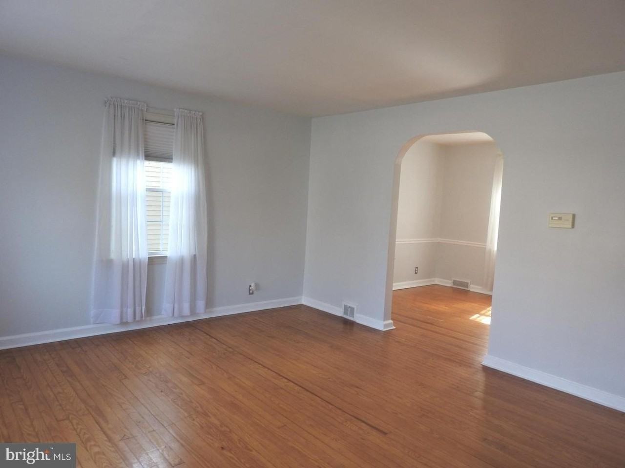 110 Cambridge Ave - Photo 7 of 28