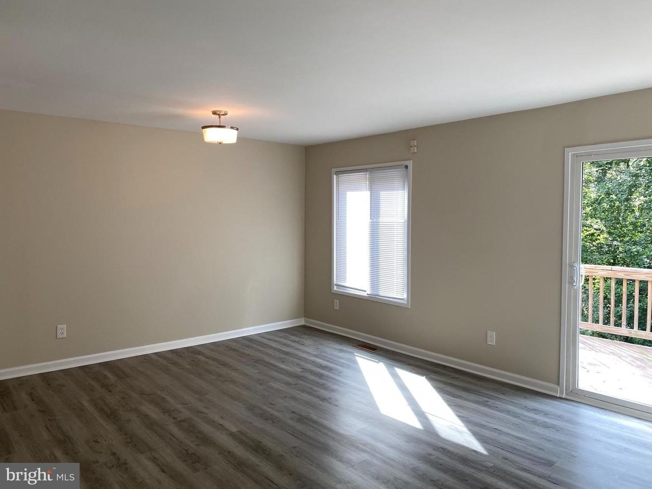 2804 Cambridge Dr - Photo 7 of 36