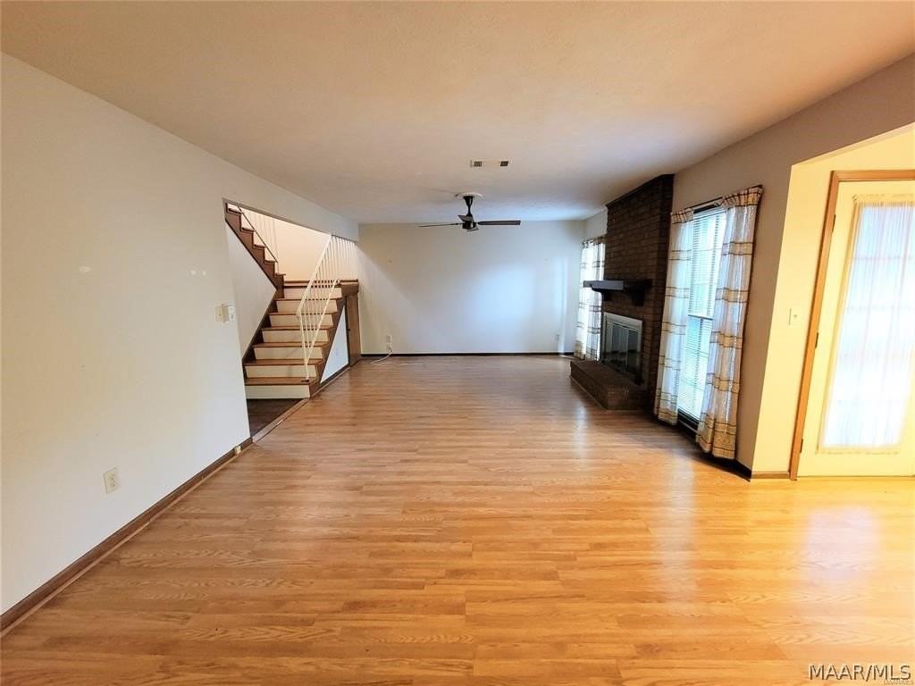 4046 Camellia Dr - Photo 3 of 20