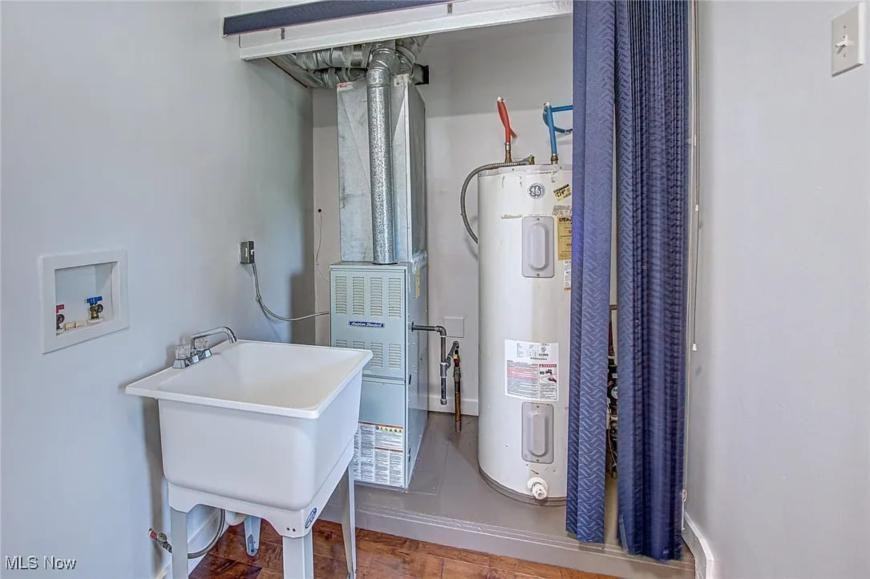 12413 Matherson Ave - Photo 3 of 10