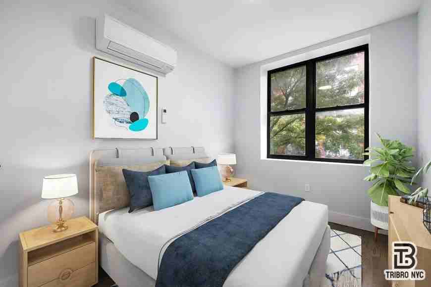 64 Stagg St - Photo 6 of 7