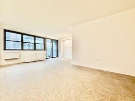 875 Boynton Ave - Photo 1 of 1