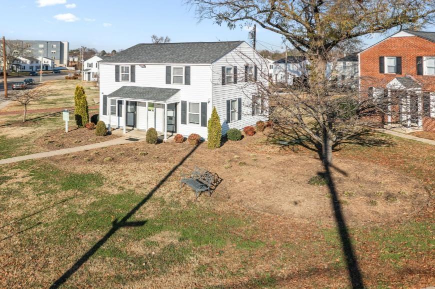 1601 Roane St - Photo 5 of 10