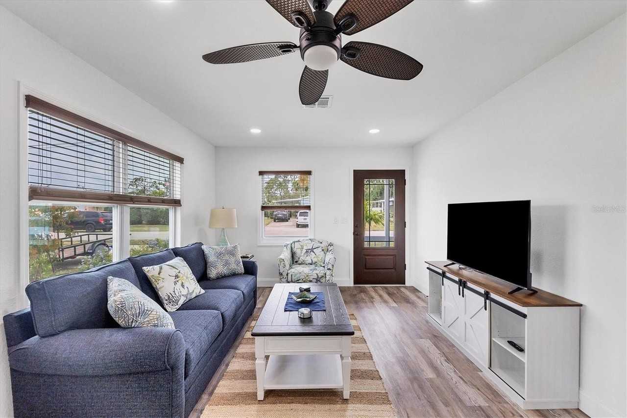 843 Palmetto St - Photo 4 of 25