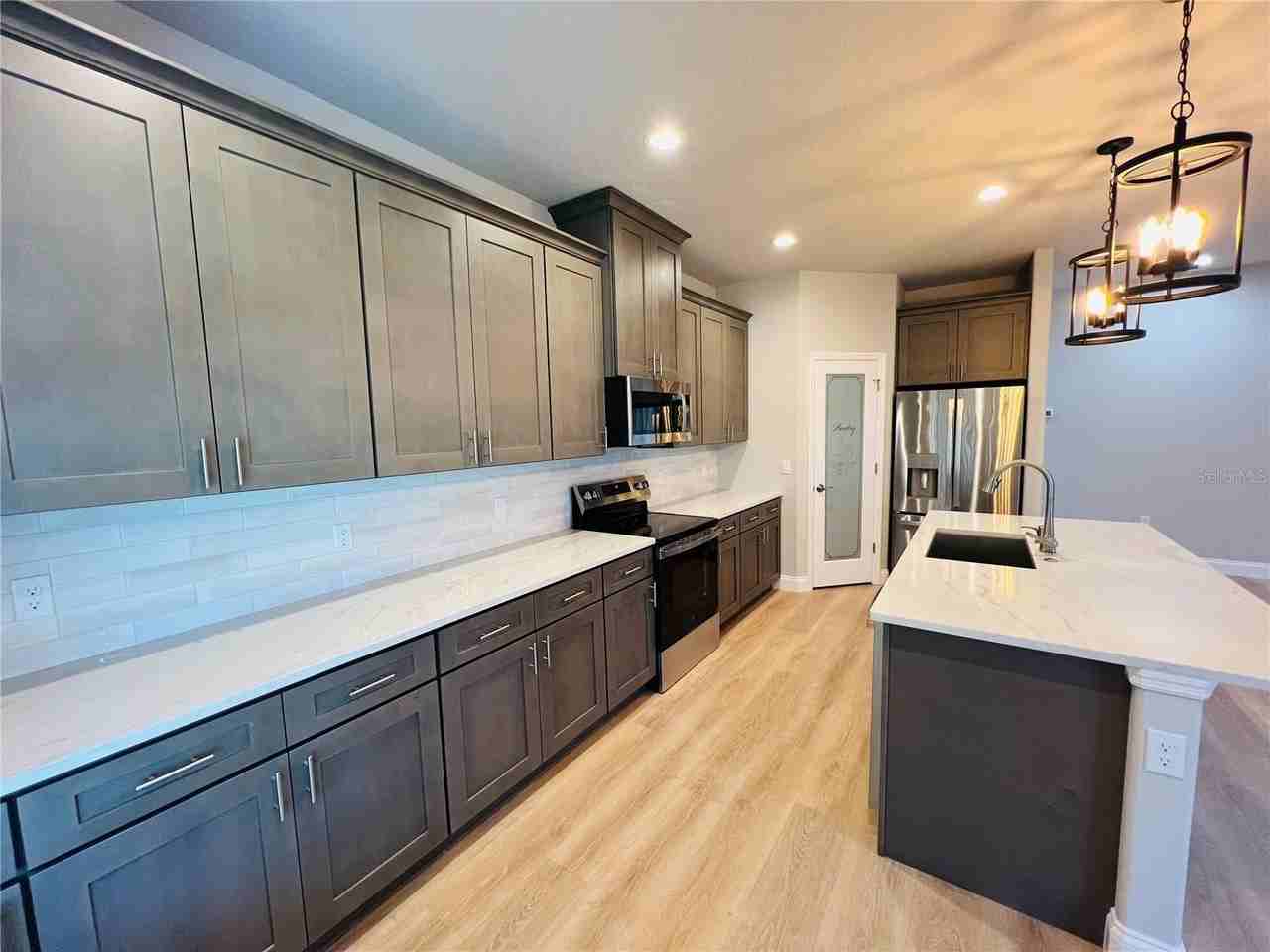 44 Forsythe Ln - Photo 4 of 20