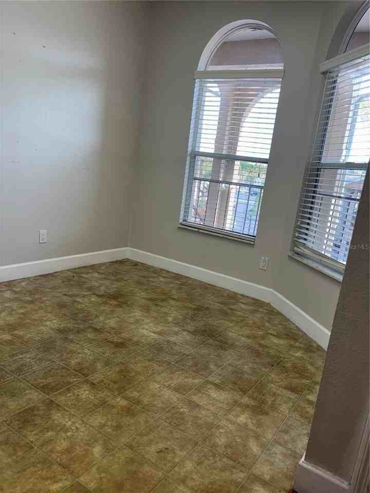 8838 Coral Palms Ct #B - Photo 3 of 32