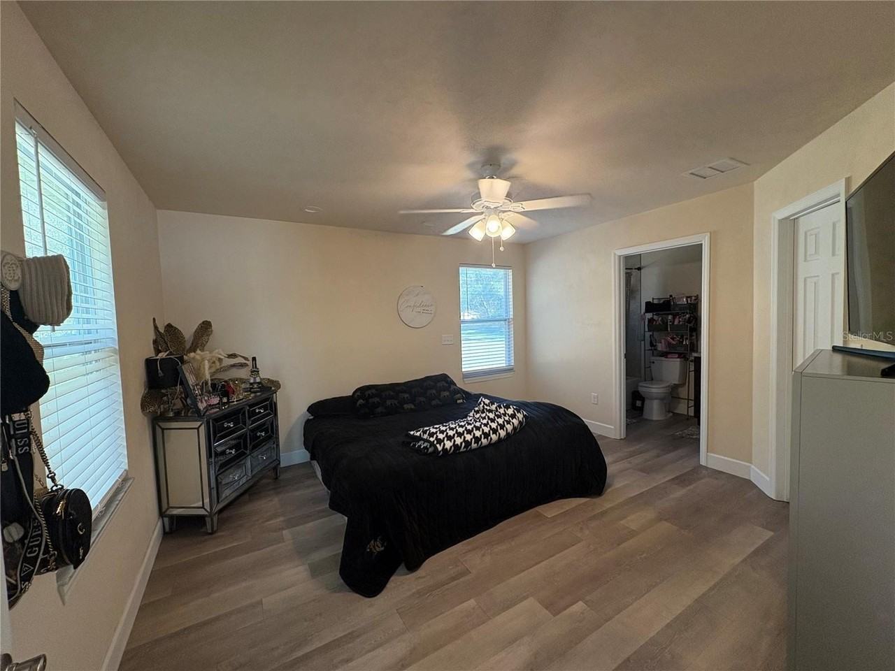 13002 Sw 174th St - Photo 4 of 10