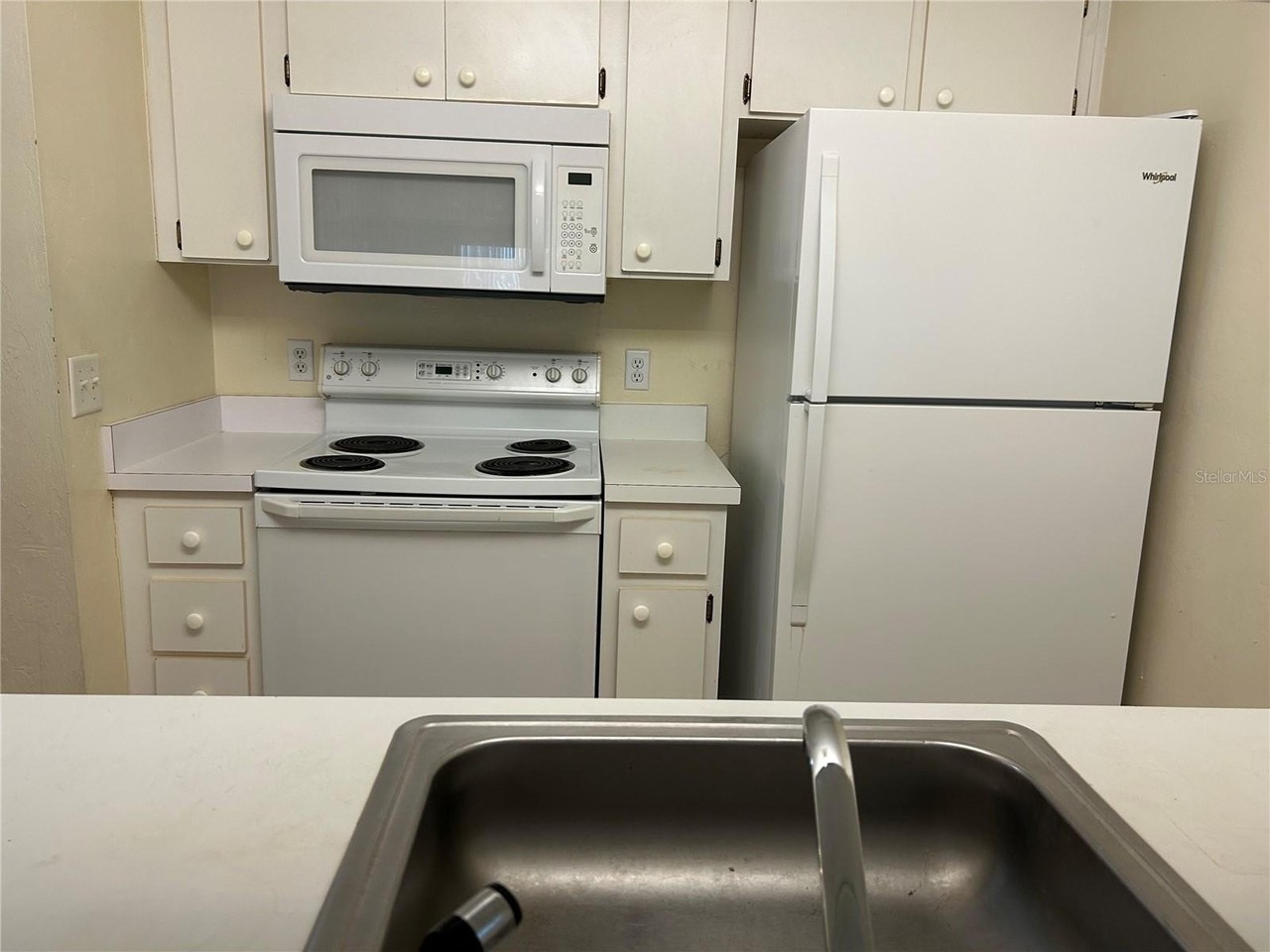 3800 Sw 20th Ave #501 - Photo 3 of 27