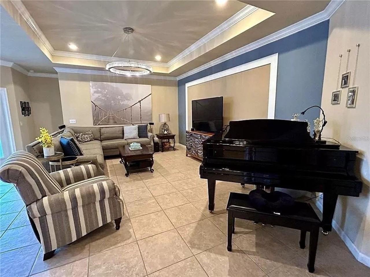 9883 Nw 17th Rd - Photo 4 of 11