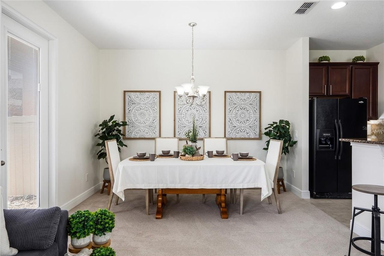 545 Telfair Square Ct - Photo 7 of 44