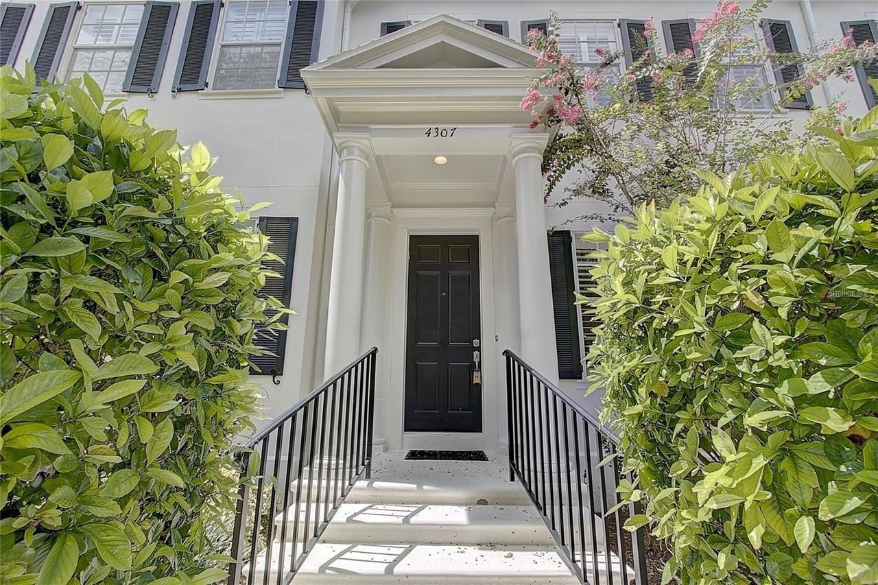 4307 Corrine Dr - Photo 2 of 50