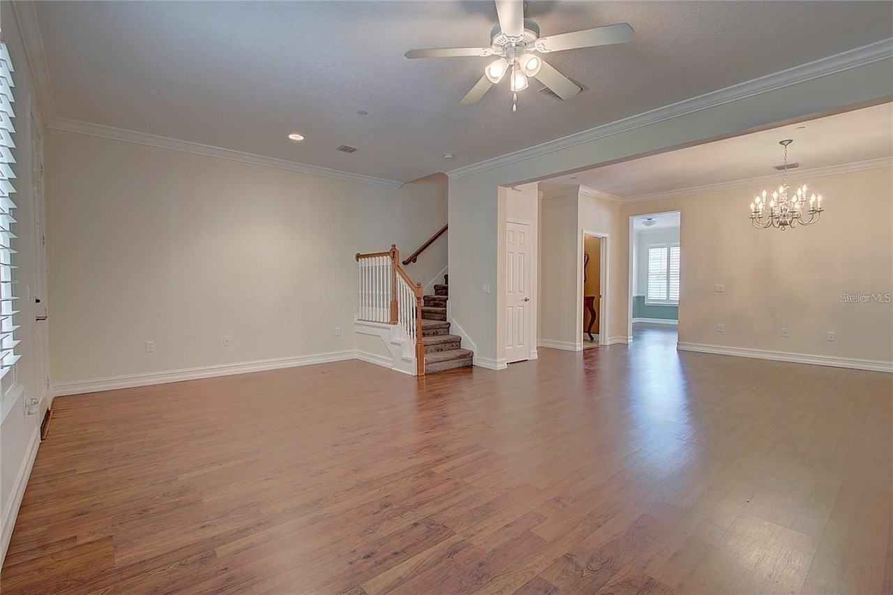 4307 Corrine Dr - Photo 4 of 50