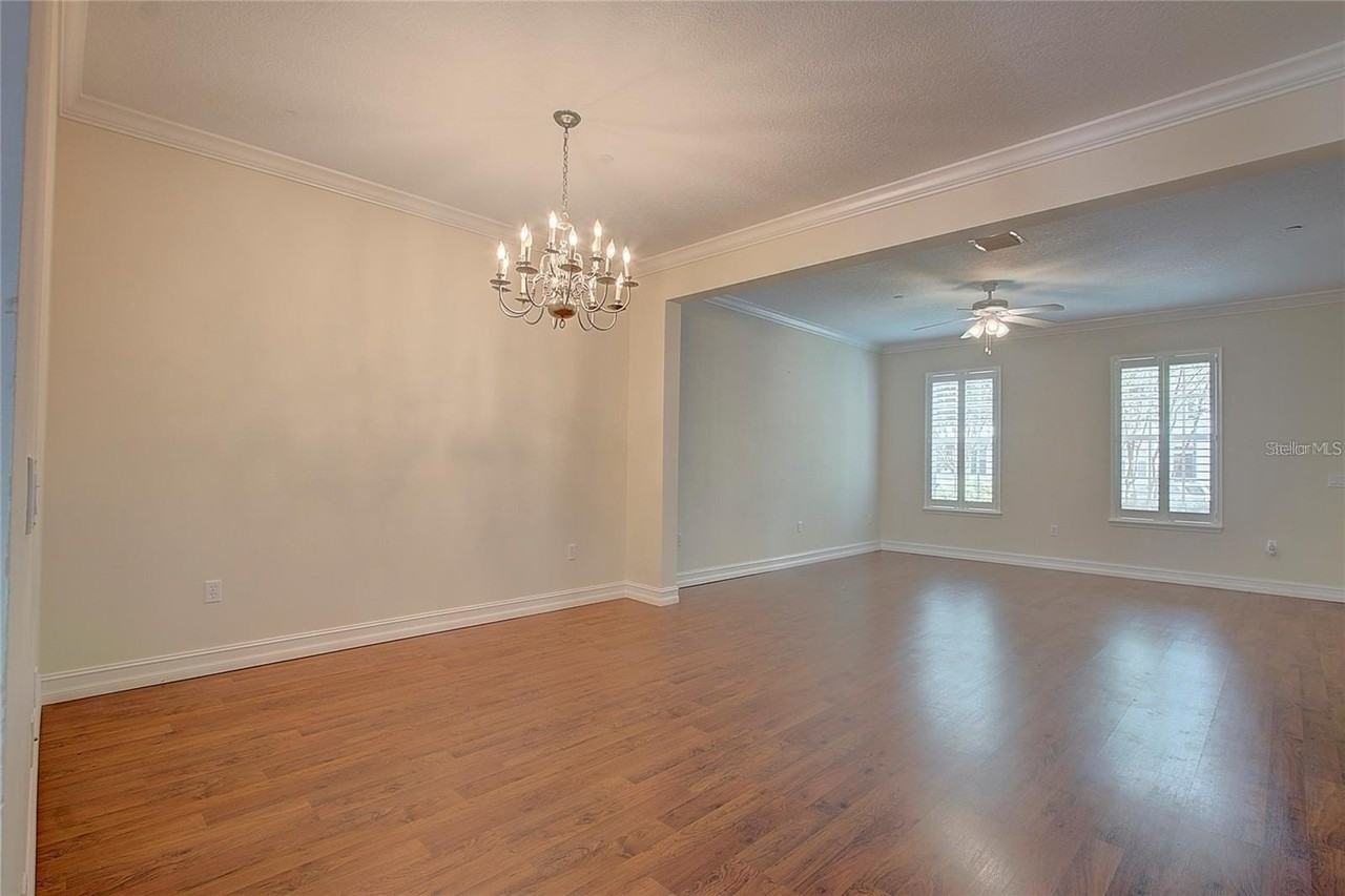 4307 Corrine Dr - Photo 5 of 50