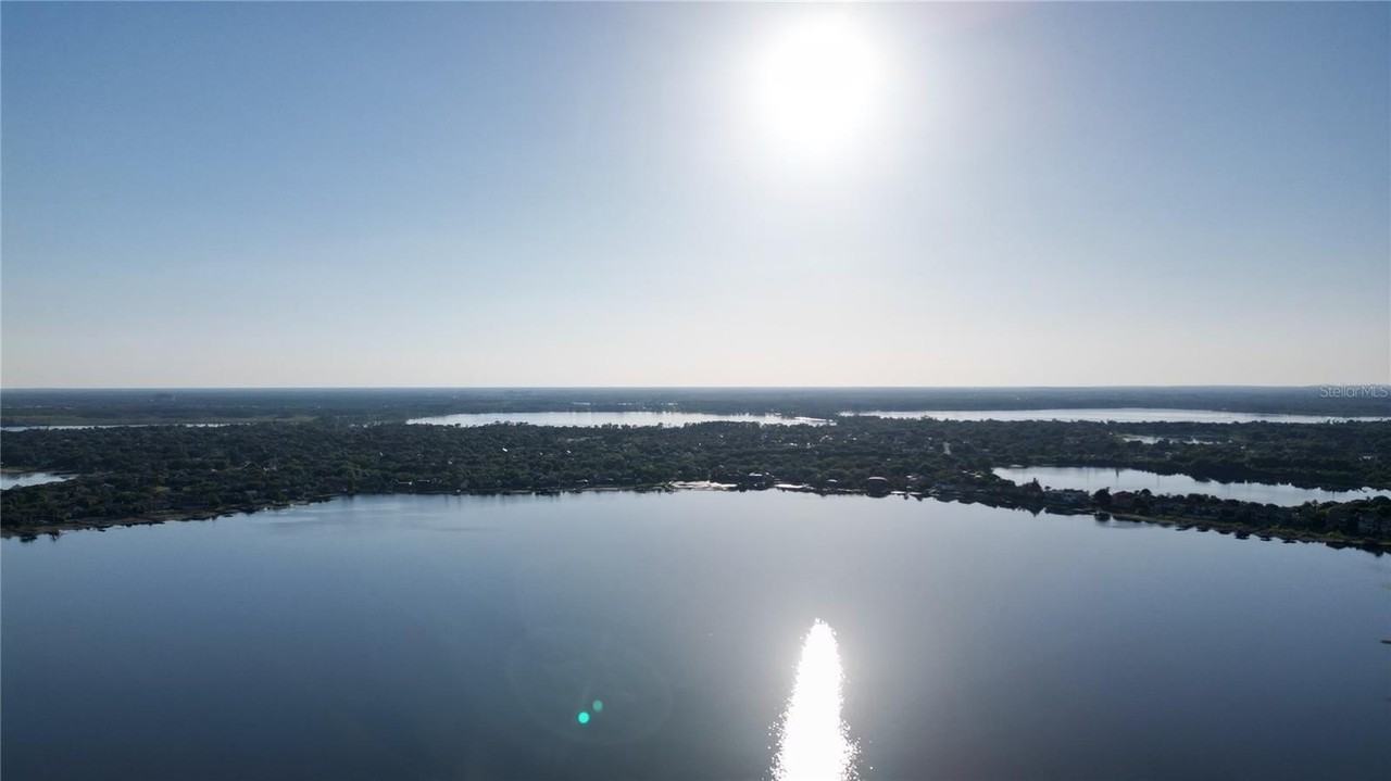 8761 The Esplanade #6 - Photo 2 of 24