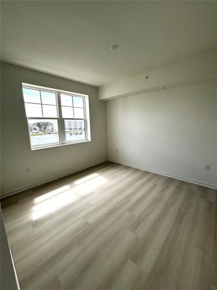 Millenia Blvd #517 - Photo 6 of 10