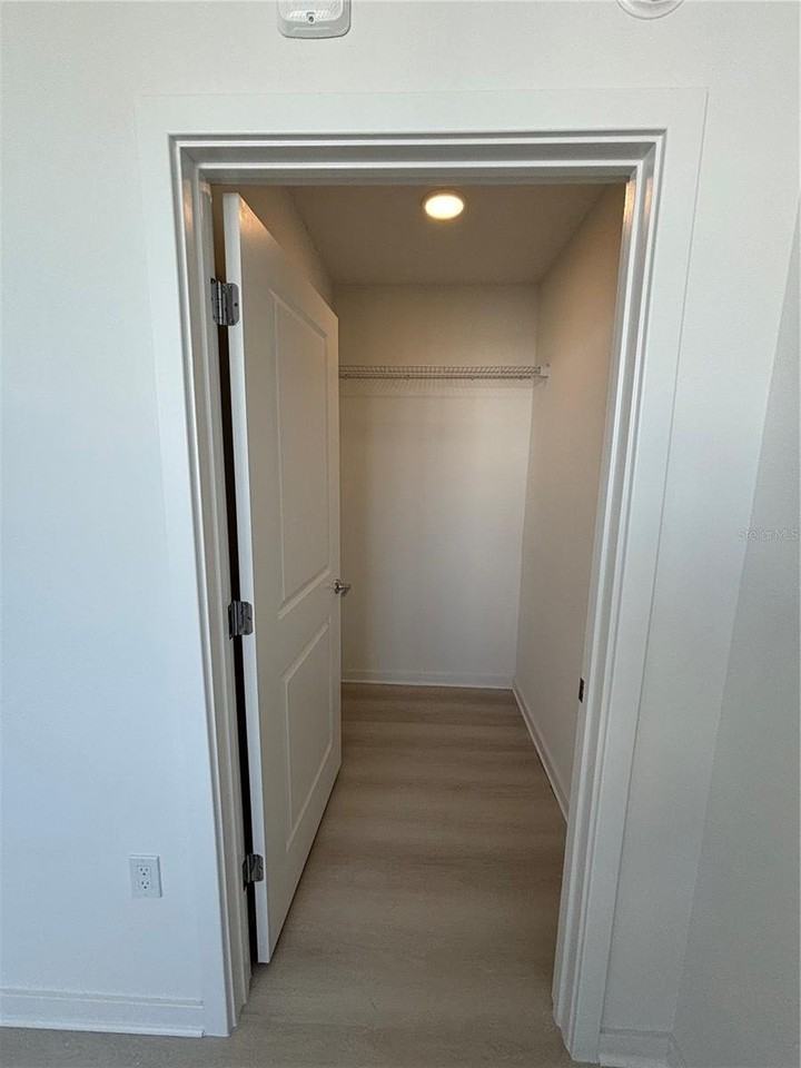 Millenia Blvd #517 - Photo 7 of 10