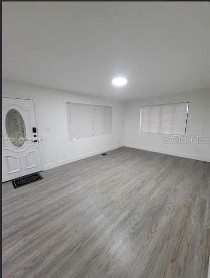 434 Sw 2nd St - Photo 3 of 12