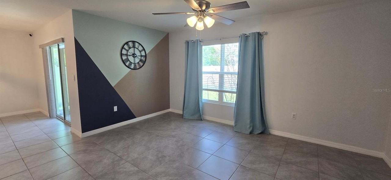 8557 Triumph Cir - Photo 7 of 18