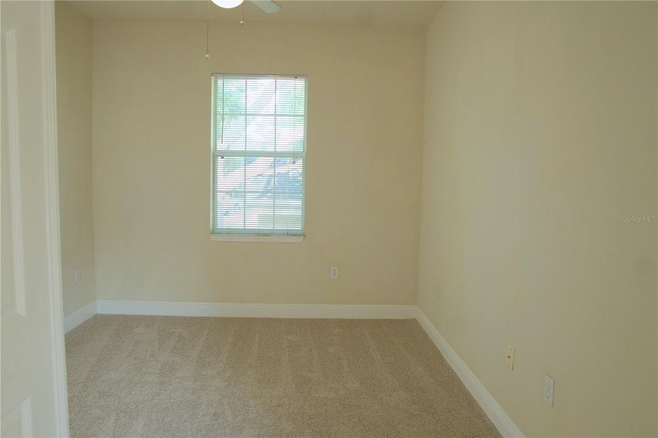233 Southern Pecan Cir #101 - Photo 5 of 17