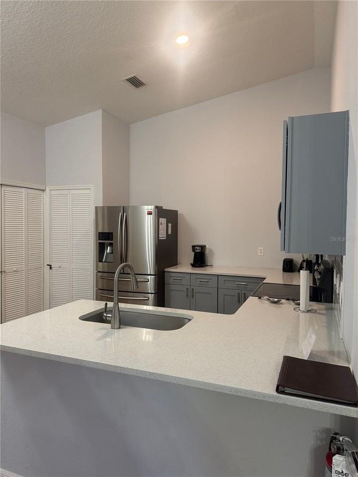 2774 Club Cortile Cir #B - Photo 4 of 34