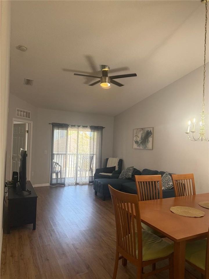 2774 Club Cortile Cir #B - Photo 7 of 34