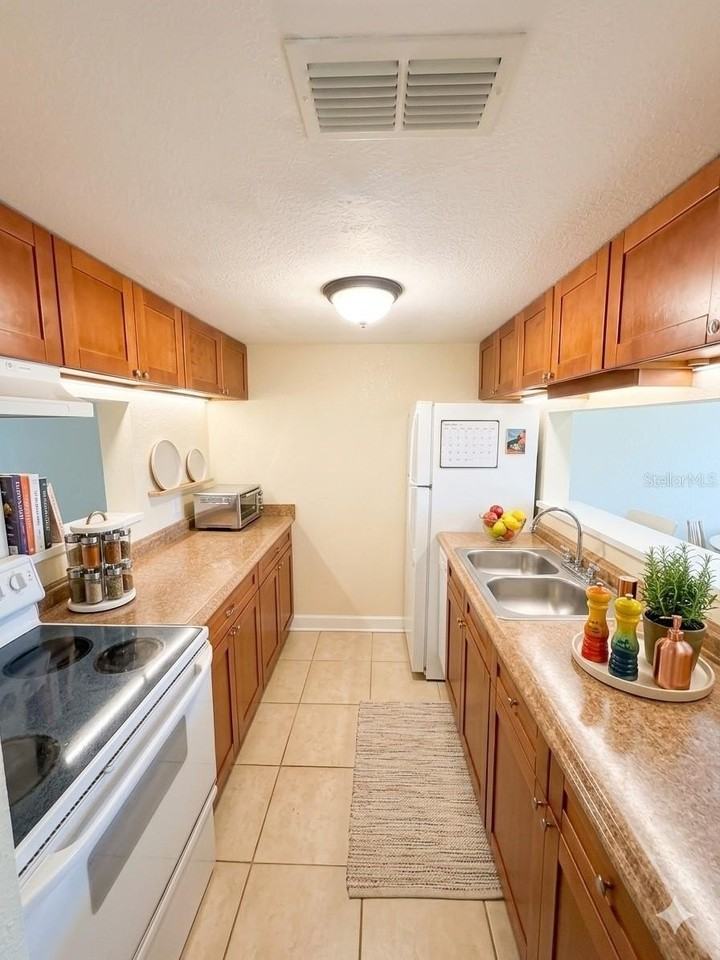 7143 E Bank Dr #7143 - Photo 4 of 8