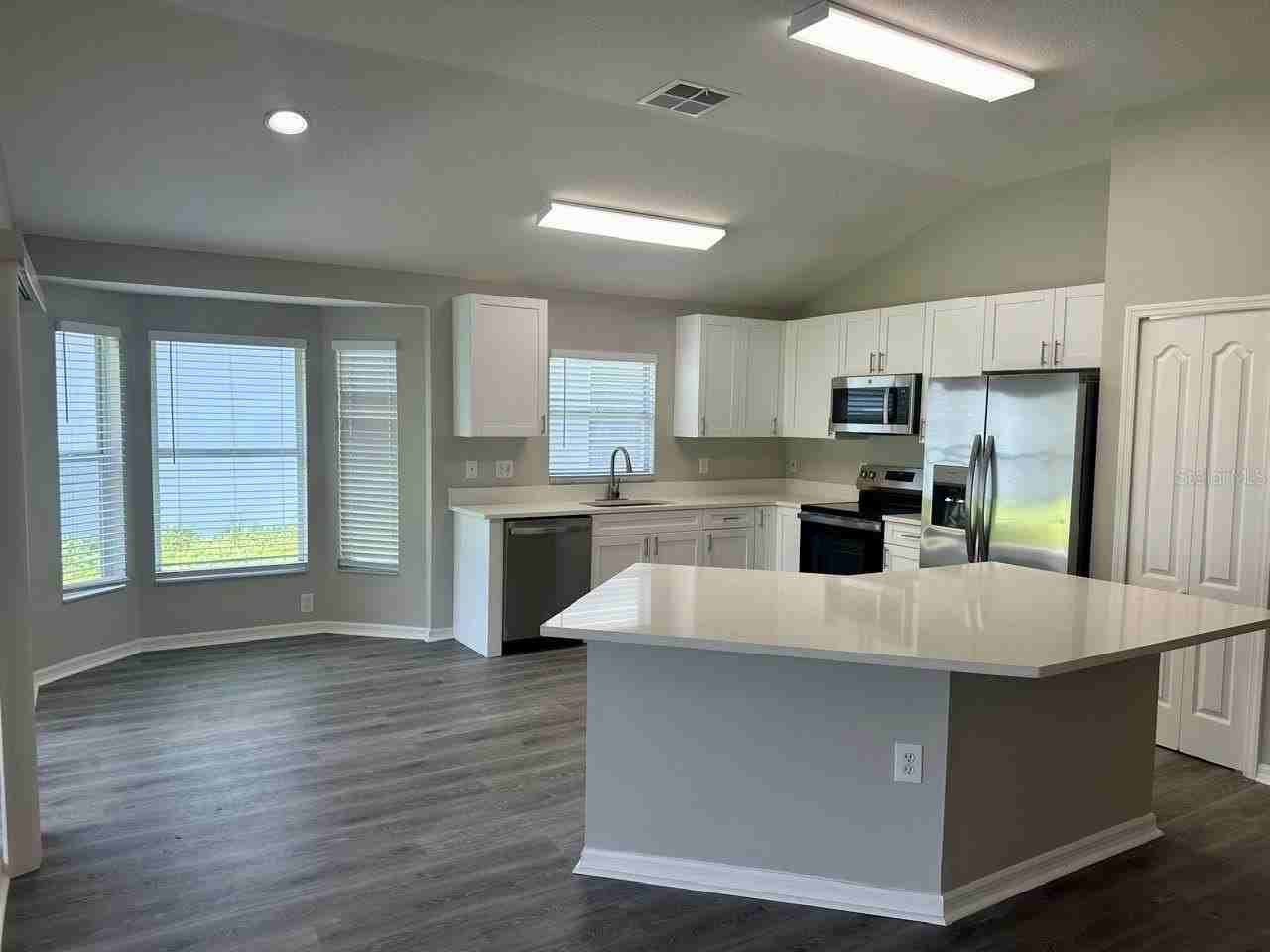 705 Straw Lake Dr - Photo 5 of 25