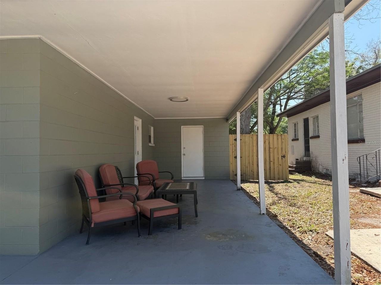 1720 W Arch St - Photo 2 of 21