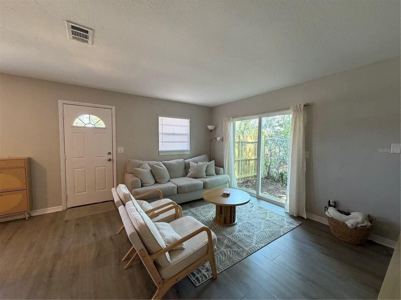 1720 W Arch St - Photo 5 of 21