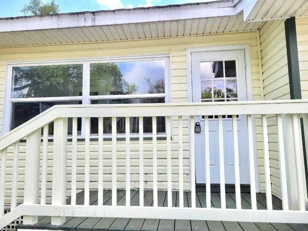 1411 E New York Ave - Photo 2 of 28