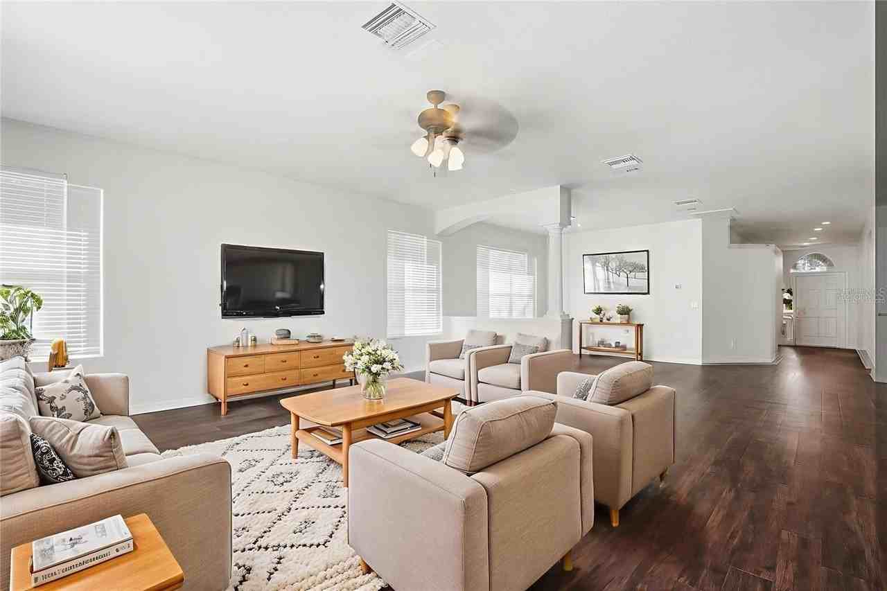 19043 New Passage Blvd - Photo 4 of 18