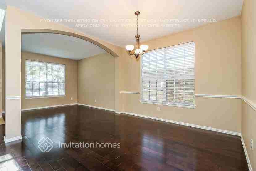 12301 Macaroon Ln - Photo 2 of 19