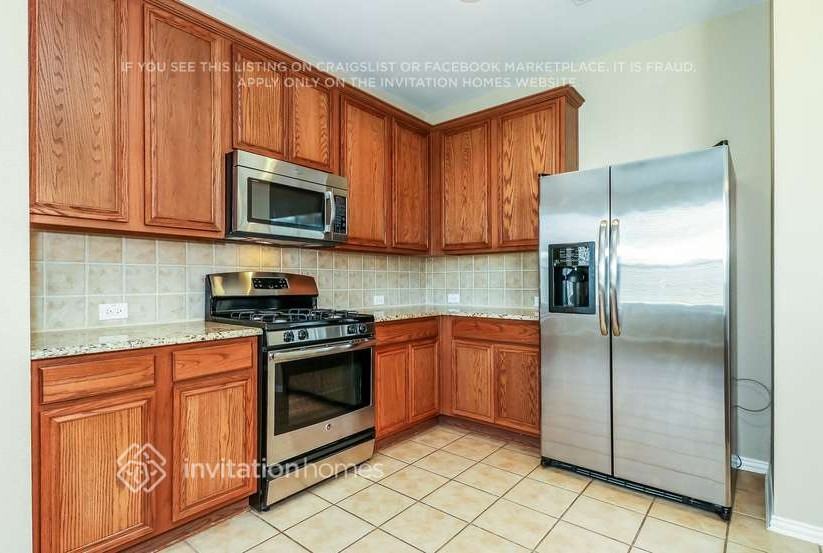 12301 Macaroon Ln - Photo 6 of 19