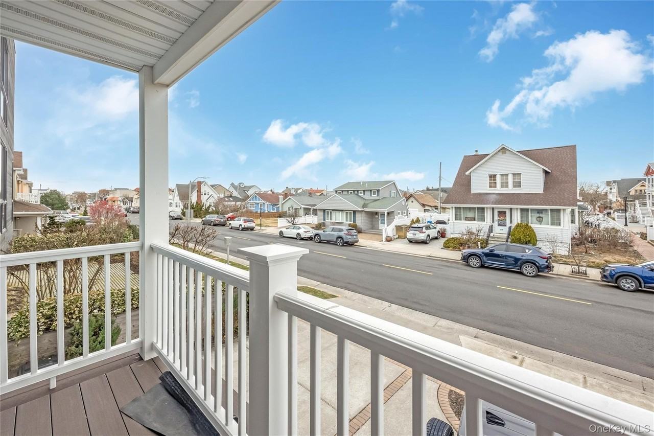 714716 W Beech St Unit Main - Photo 5 of 31