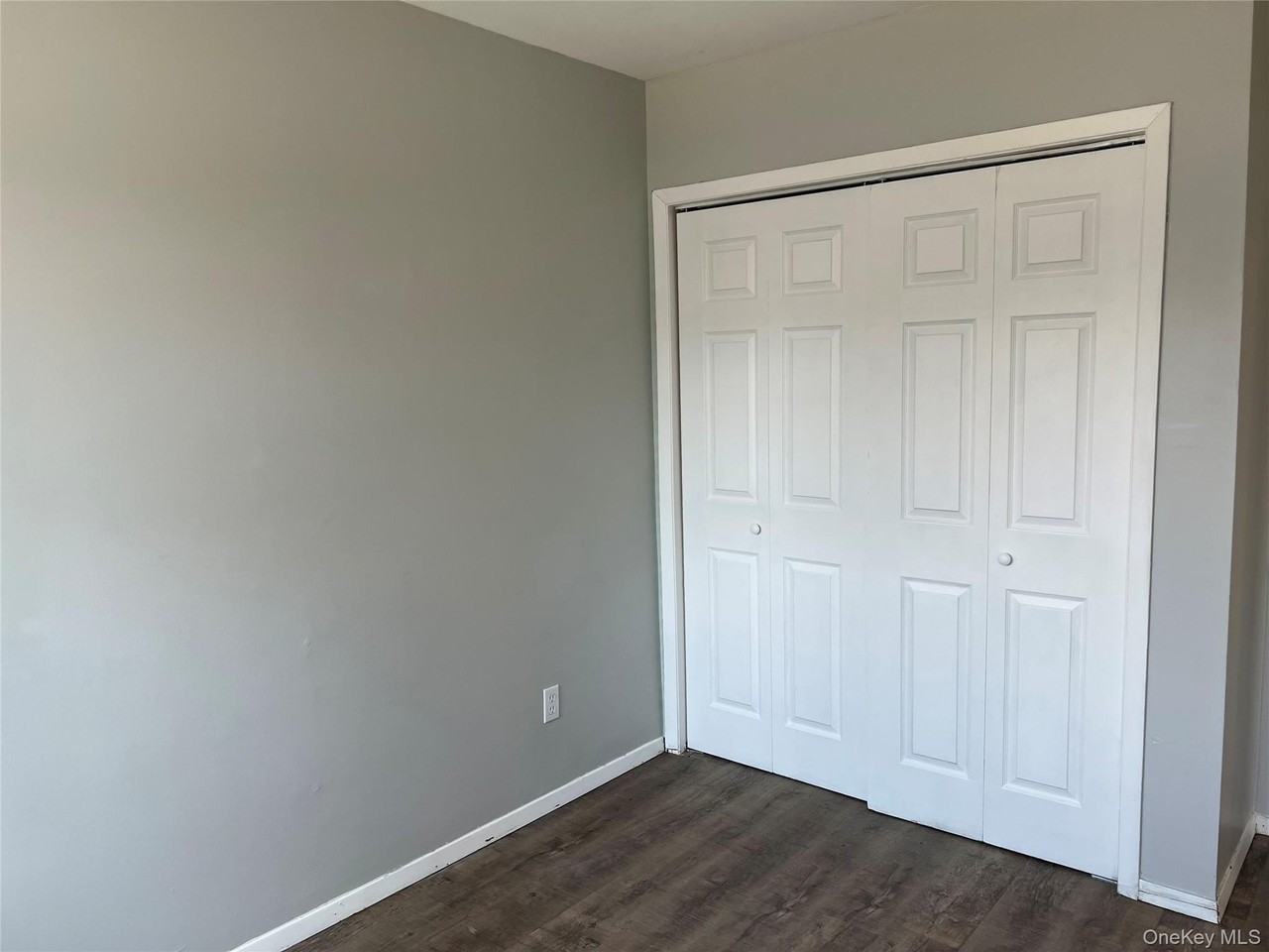 539 Central Ave - Photo 5 of 14