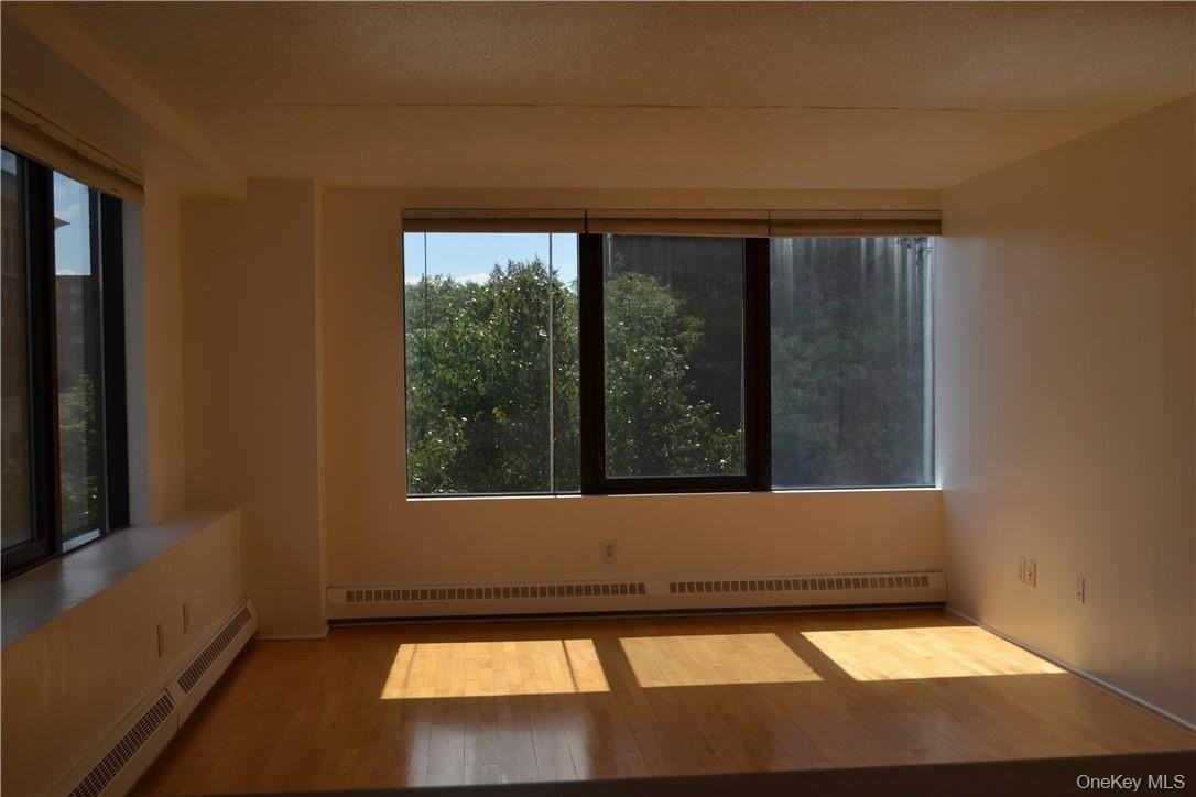 4 Martine Ave Apt 306 - Photo 7 of 30