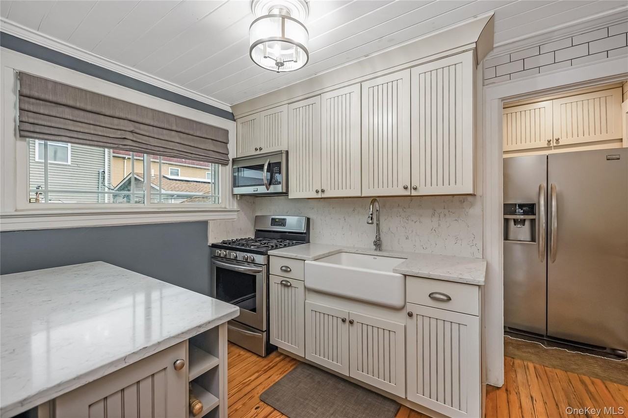 96 Oregon St - Photo 6 of 19