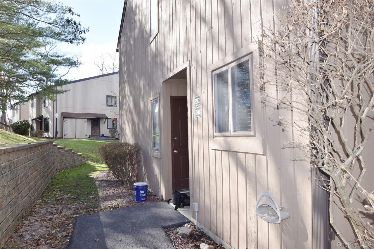 3502 Fox Ln - Photo 2 of 15