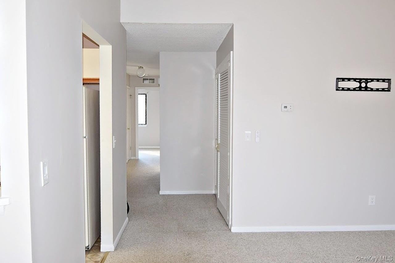 3502 Fox Ln - Photo 4 of 15