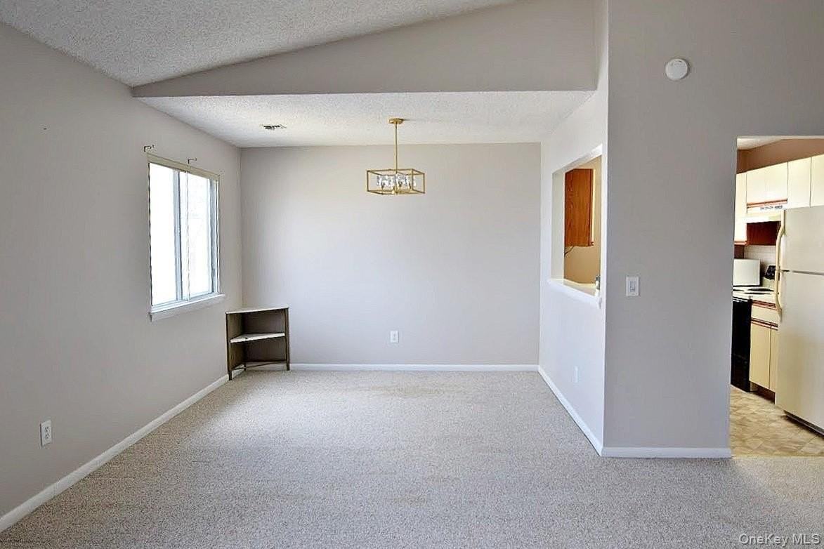 3502 Fox Ln - Photo 6 of 15