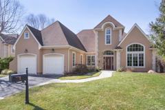 9 Stony Gate Oval - Photo 1 of 1