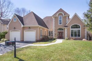 featured image of 9 Stony Gate Oval